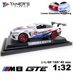 Diecast Mobil Sport BMW M8 GTE Miniatur Metal Model 1:32
